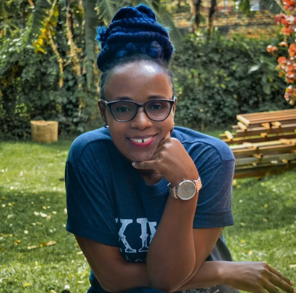 Prima J.